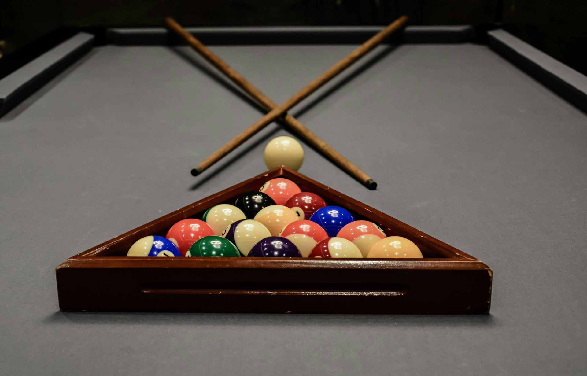 Snooker & Billiards